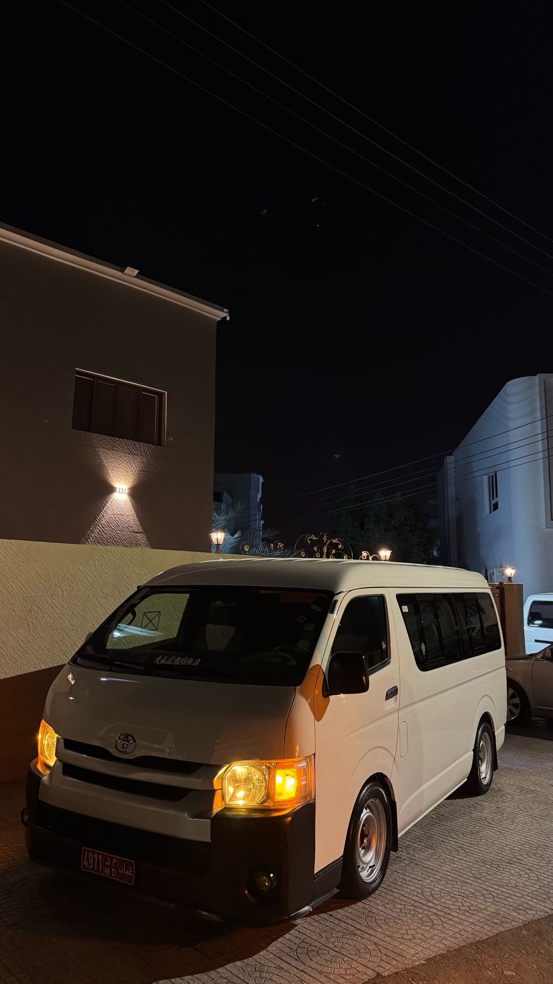 TOYOTA Hiace GLX 2013 for sale in Oman | Sooq Cars