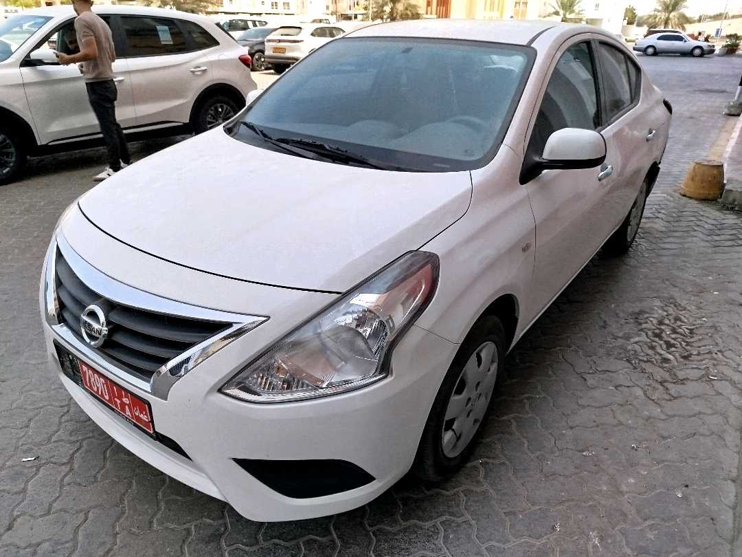NISSAN SUNNY 2025