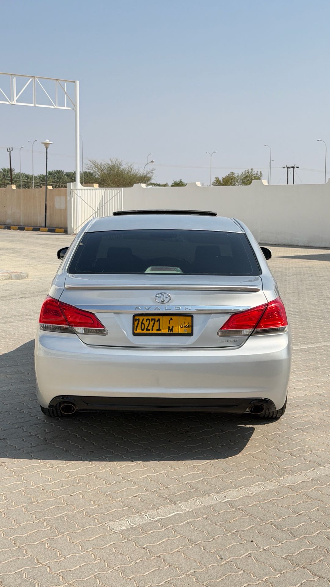 TOYOTA AVALON XLS 2011