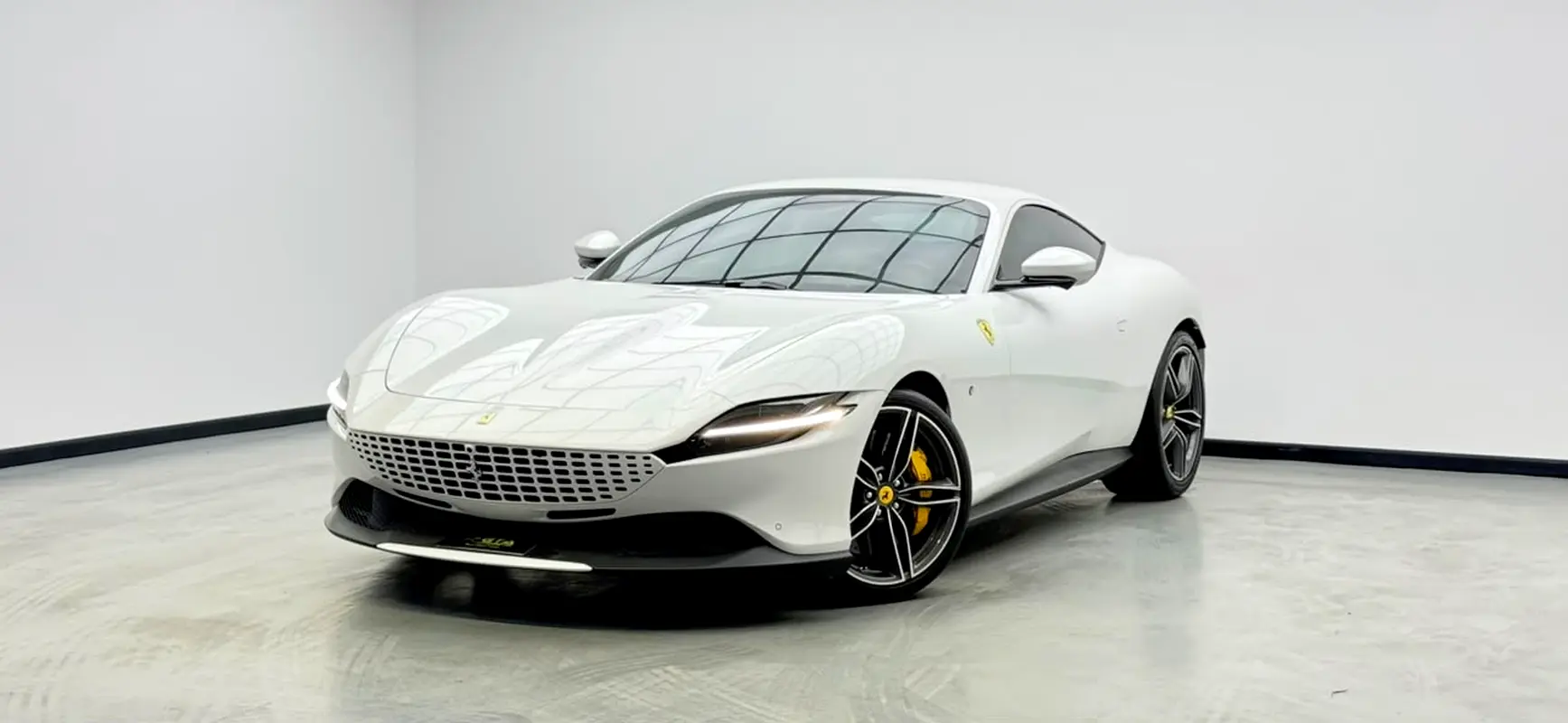 FERRARI ROMA Roma 2023