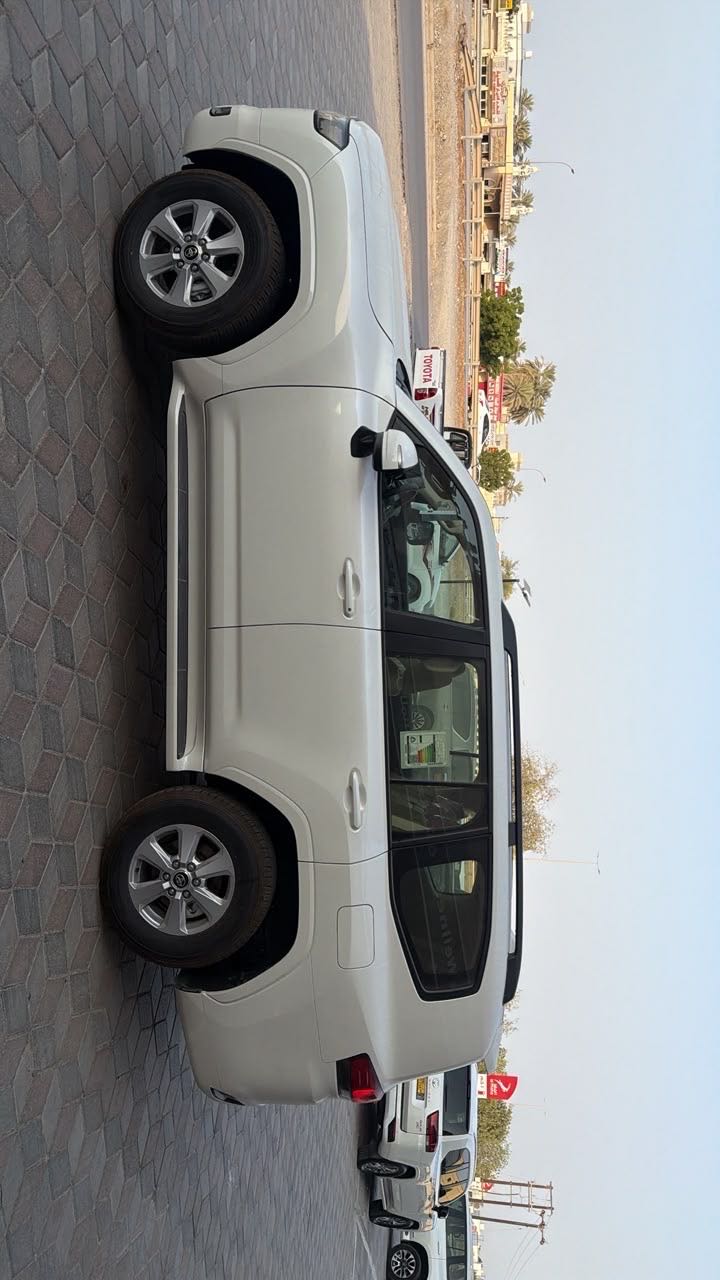 تويوتا لاند كروزر GX.R 2026