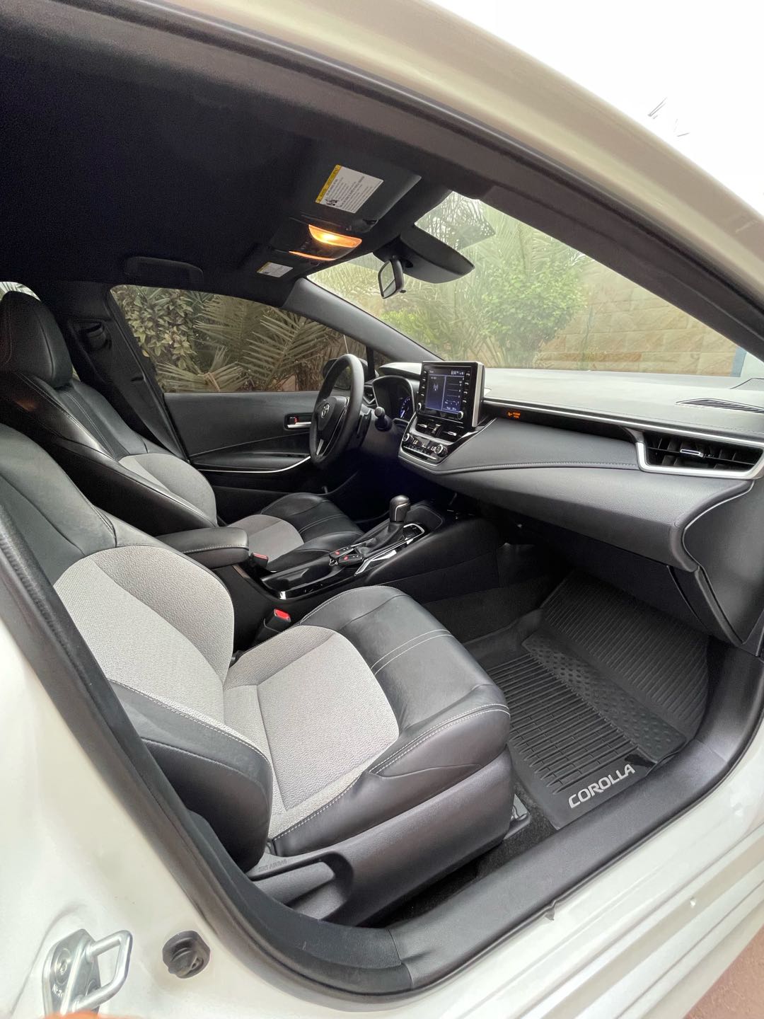 Car Image 2019 TOYOTA HATCHBACK XSE 