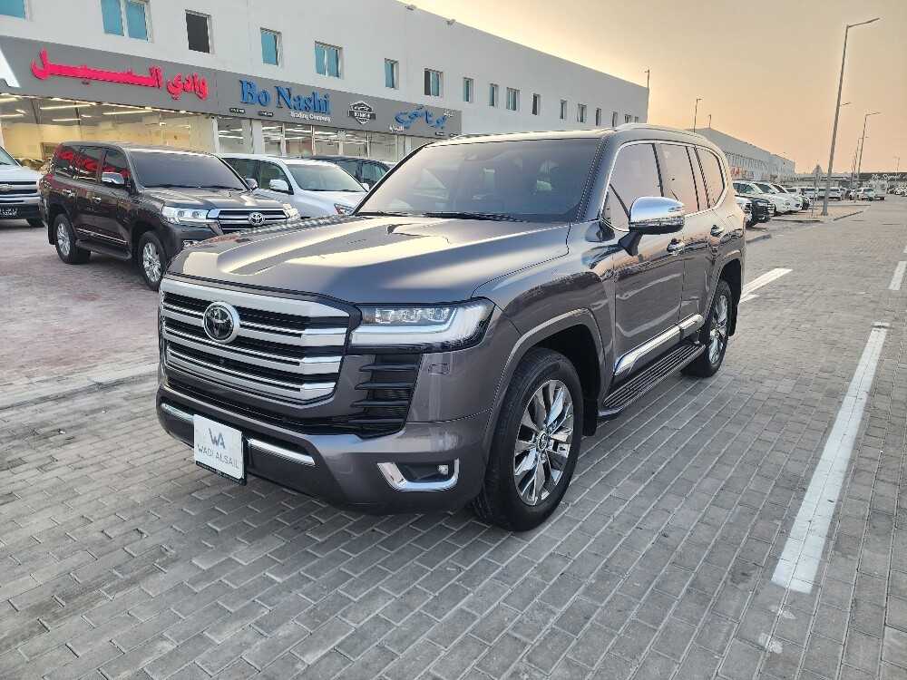 تويوتا لاند كروزر VX.R 2024