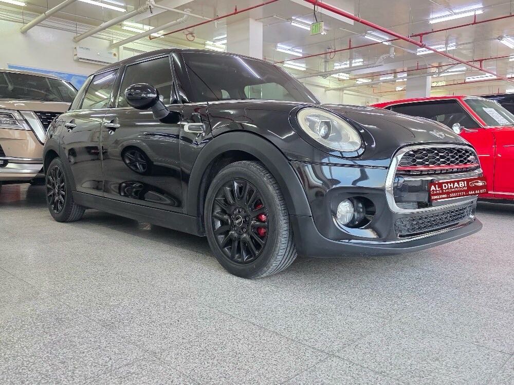 MINI COOPER Base 2017