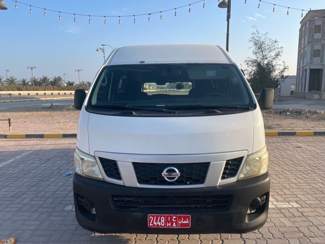 NISSAN URVAN NV350 2015