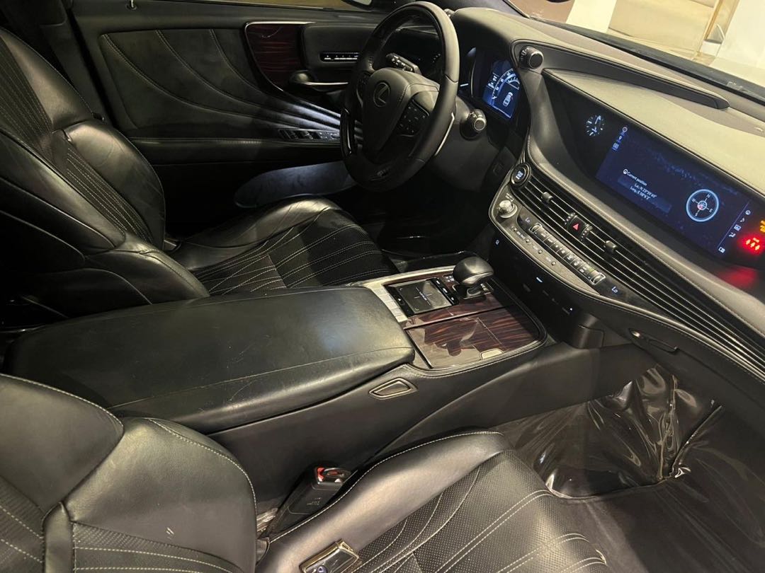 LEXUS LS 500 2019