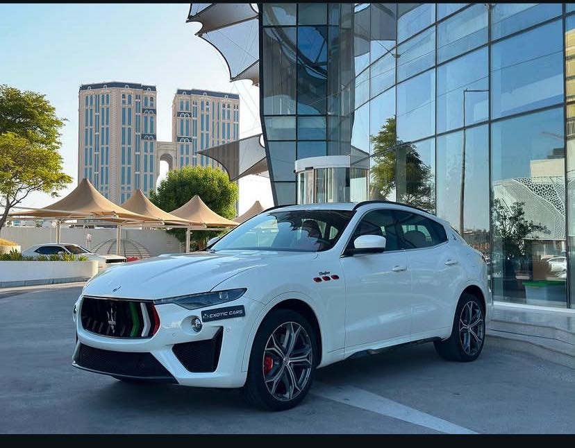 MASERATI LEVANTE Standard 2019