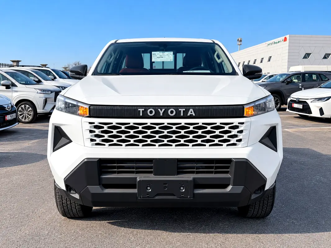 تويوتا هيلوكس Double Cab DLS 2027