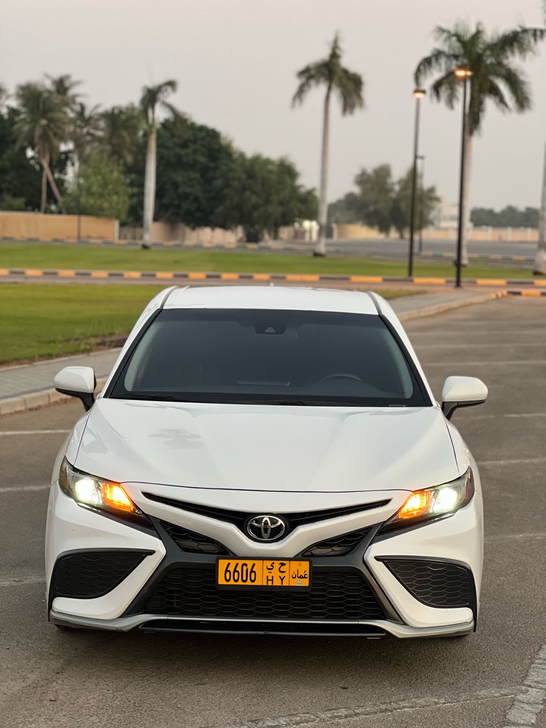 تويوتا كامري SE 2021