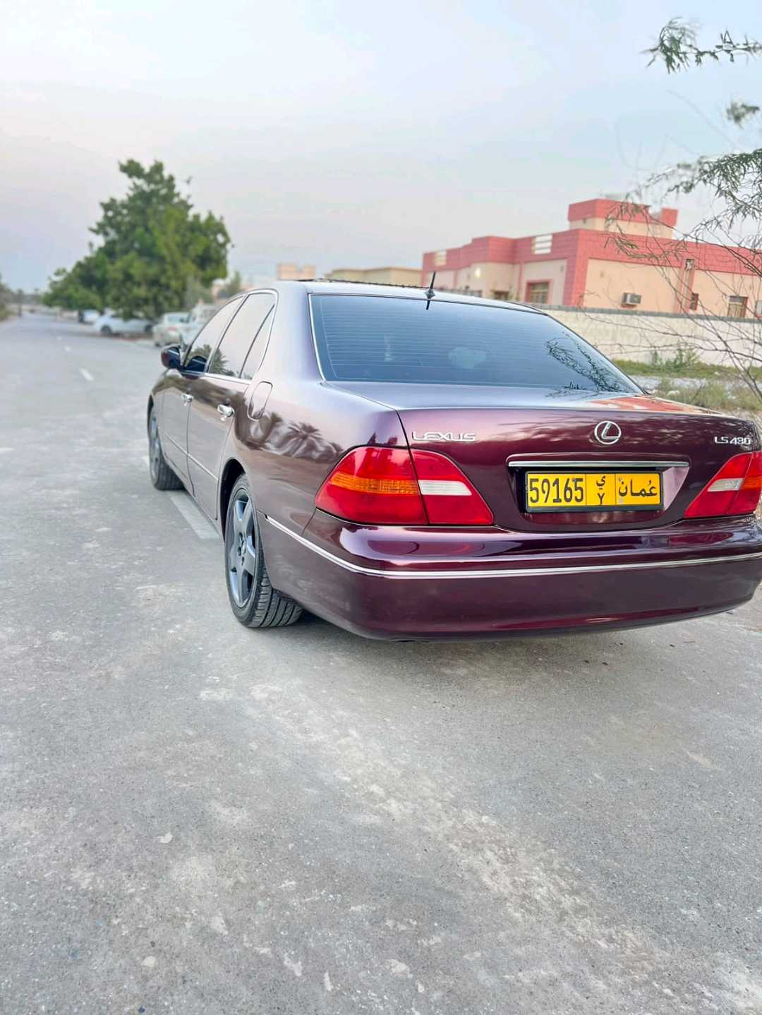 LEXUS LS 430 1/2 Ultra 2001