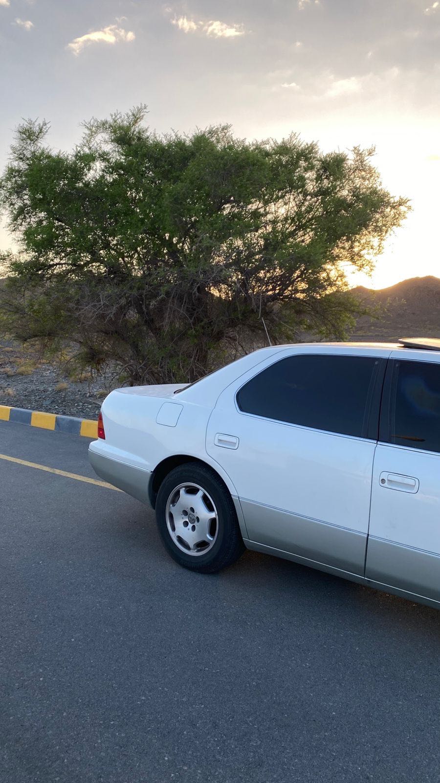 لكزس LS 1998