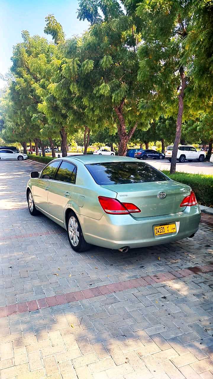 TOYOTA AVALON XLS 2006