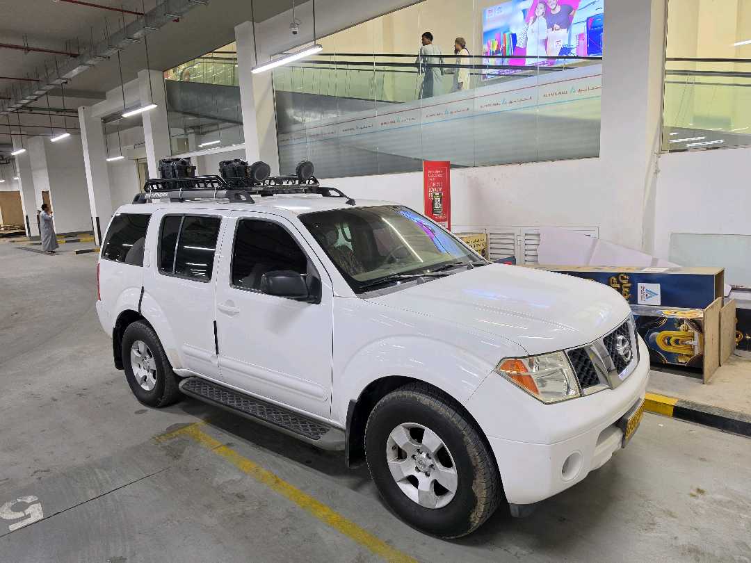نيسان باثفيندر XE 2006