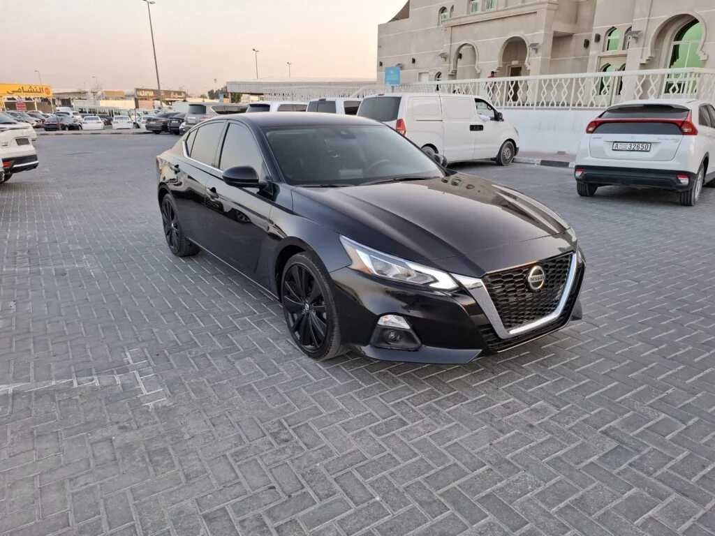 NISSAN ALTIMA SR 2020