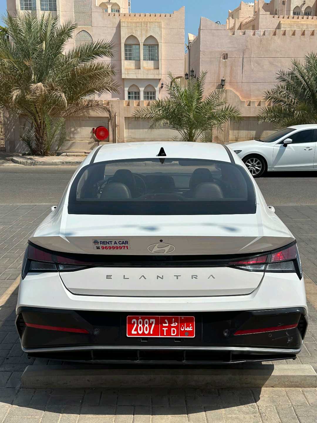 HYUNDAI ELANTRA 2025