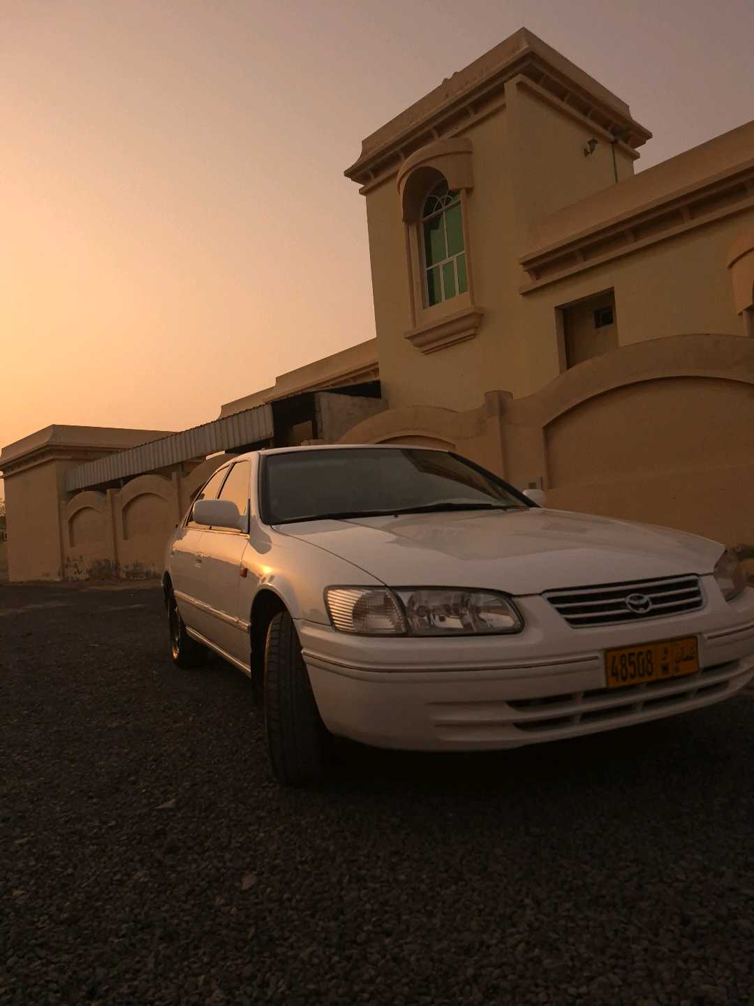 Car Image 2001 TOYOTA CAMRY GLE