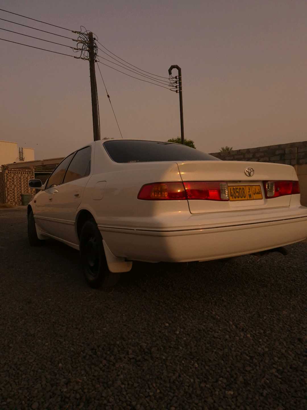 Car Image 2001 TOYOTA CAMRY GLE