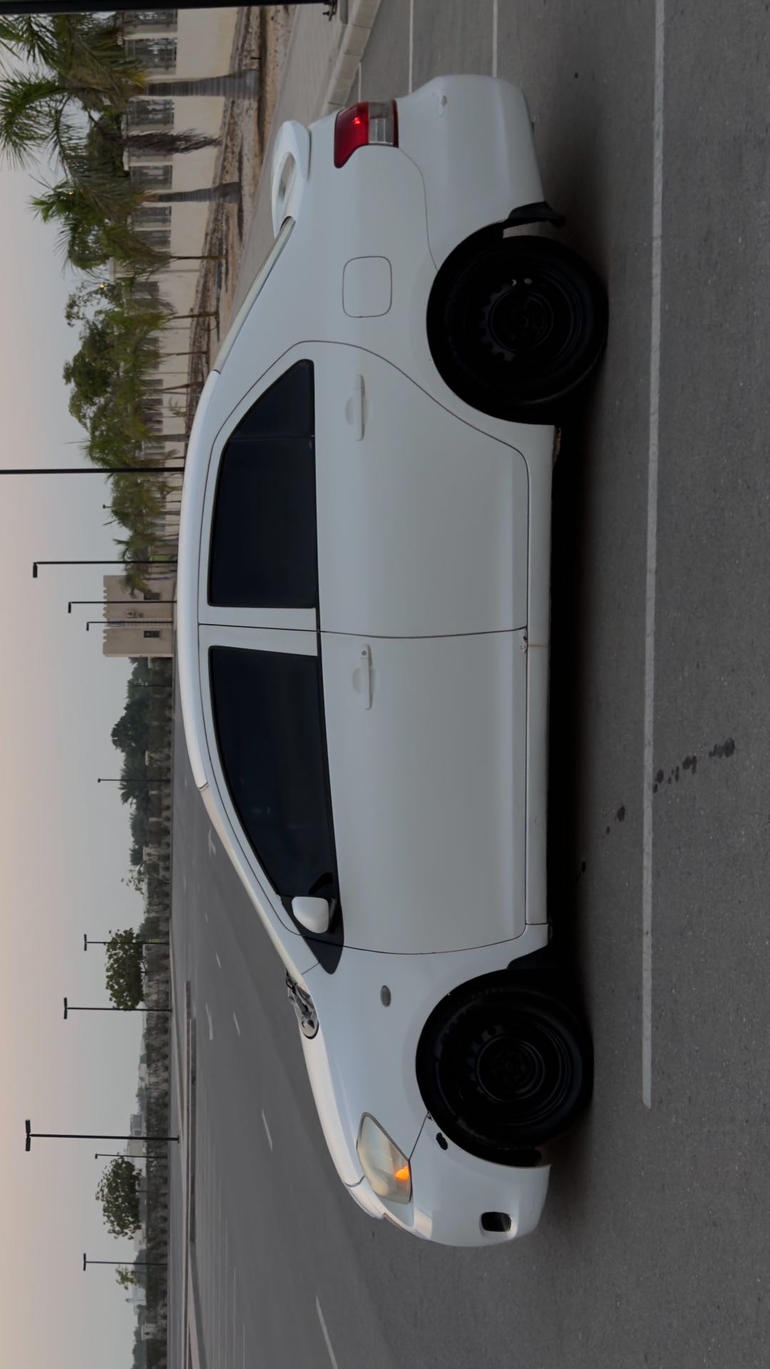 تويوتا ياريس Standard 2007