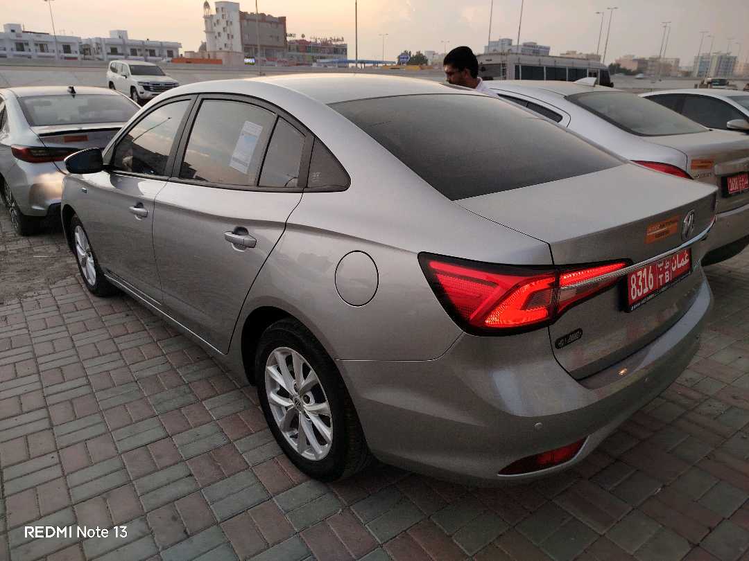 أم جي 5 2025