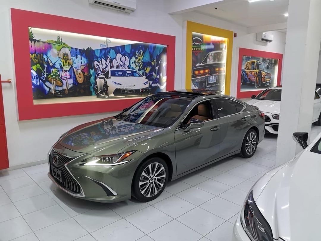 لكزس ES 350 Base 2021