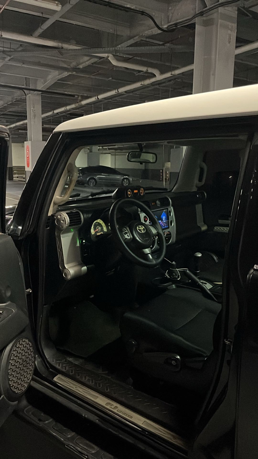 TOYOTA FJ CRUISER 2008