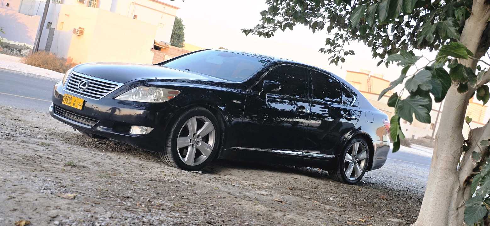 لكزس LS 460 2012