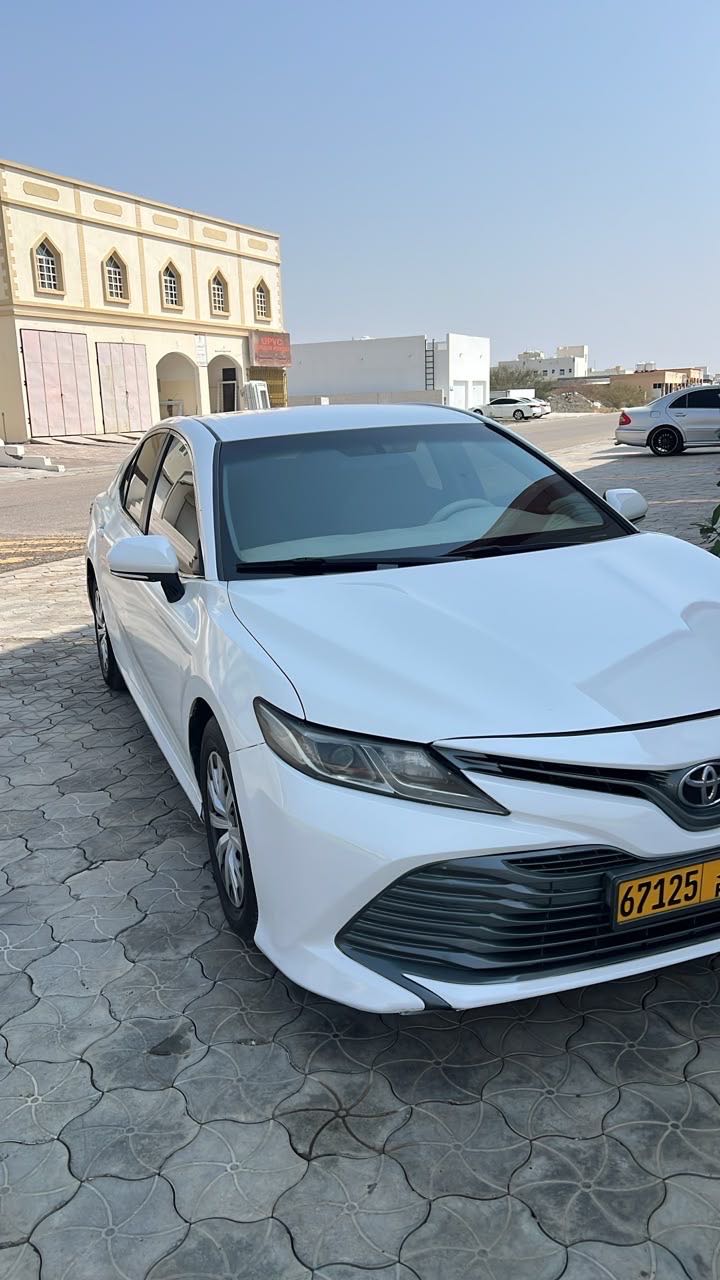 TOYOTA CAMRY GL 2019