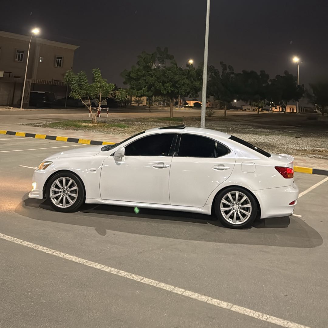 LEXUS IS 2008