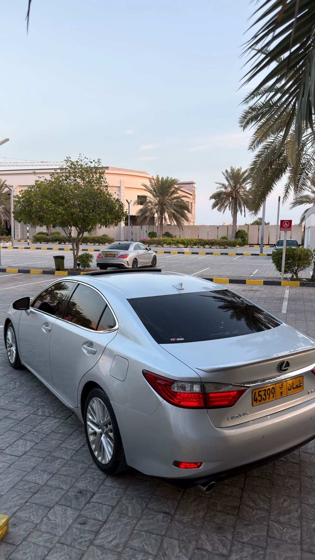 لكزس ES 350 Base 2013