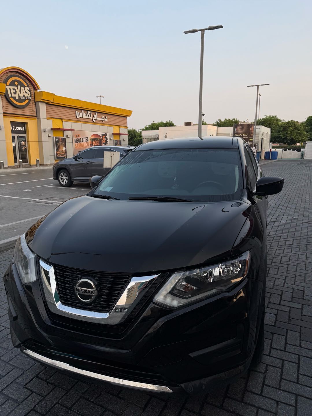 NISSAN ROGUE SV 2018