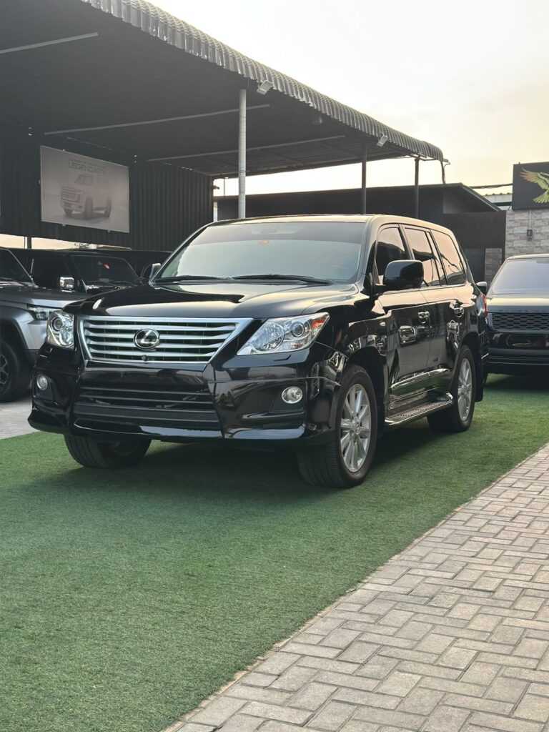 لكزس LX 570 2011