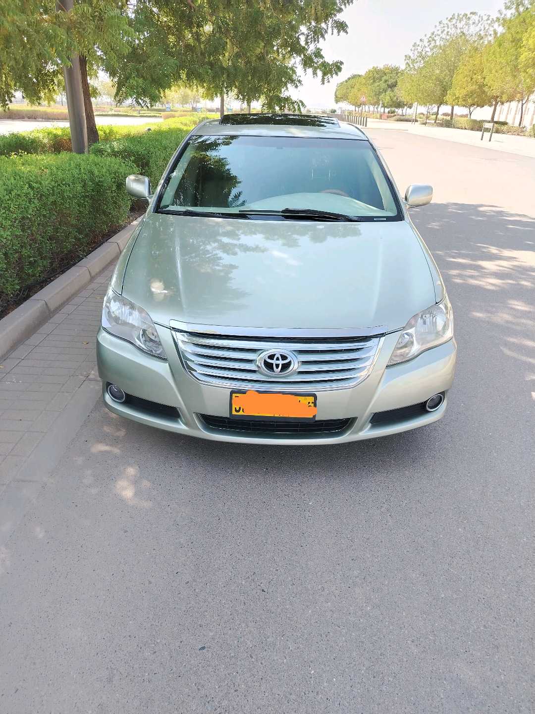 TOYOTA AVALON LIMITED 2005