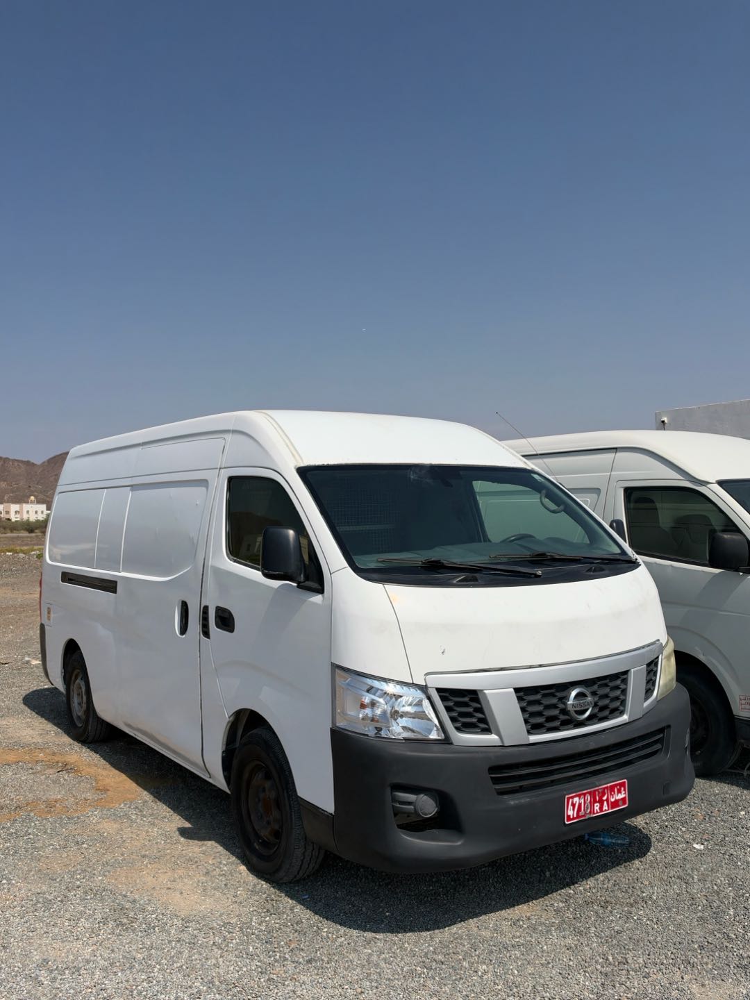 NISSAN URVAN 2016