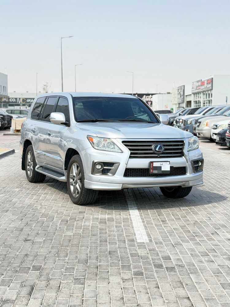 LEXUS LX 570 2014