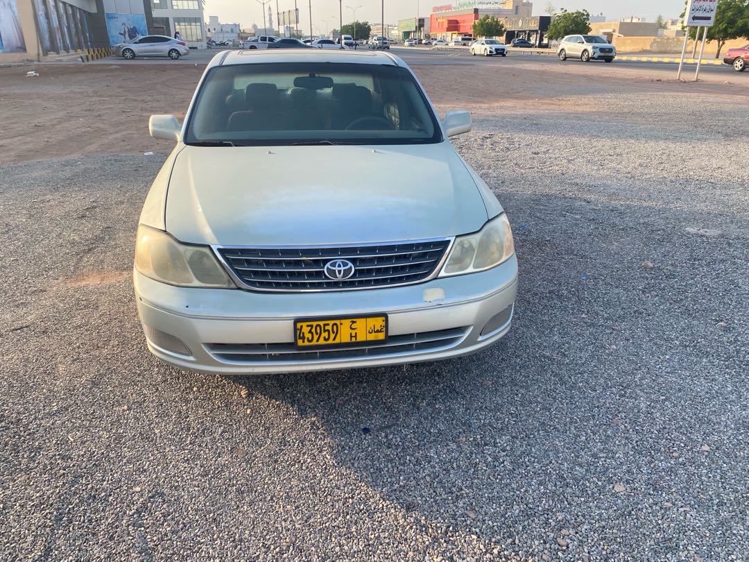 تويوتا أفلون XLS 2000