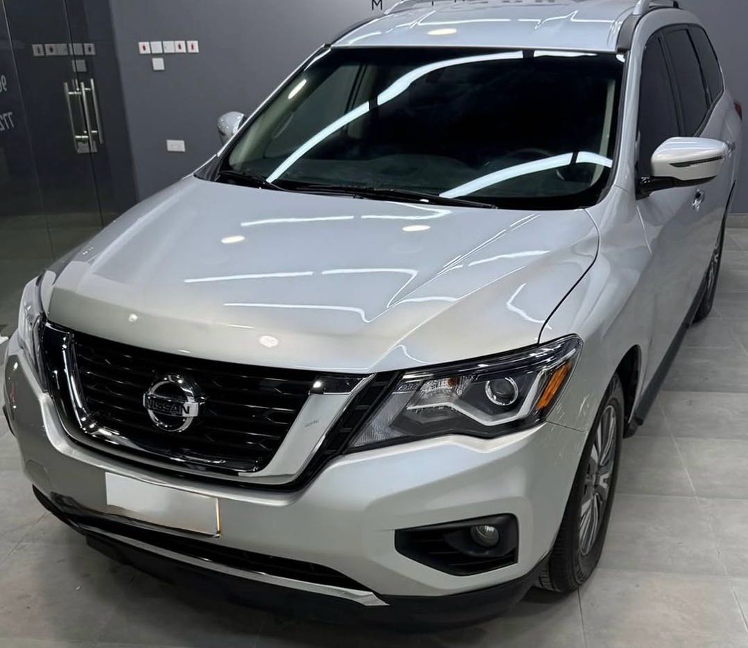 Car Image 2019 NISSAN PATHFINDER SV