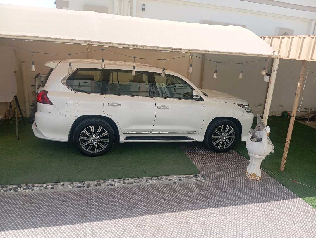لكزس LX 570 2016