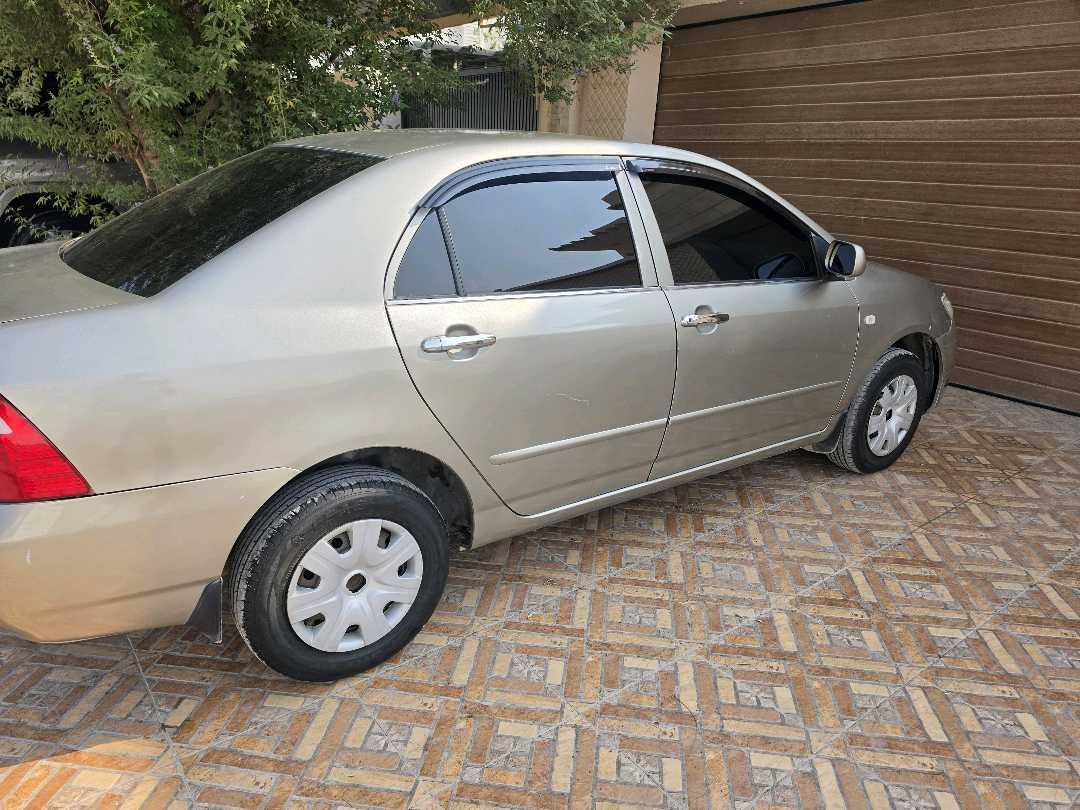 TOYOTA COROLLA GLI 2005