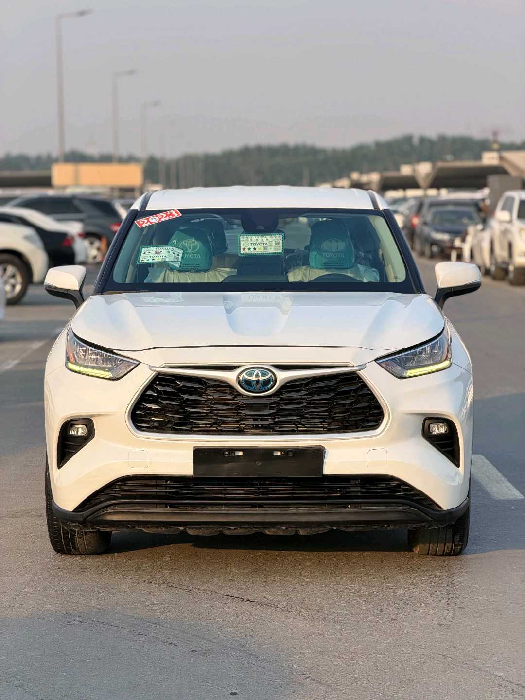 تويوتا هايلاندر XLE 2023