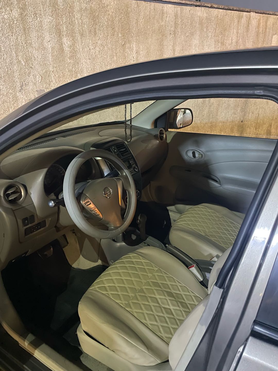 NISSAN SUNNY 2019