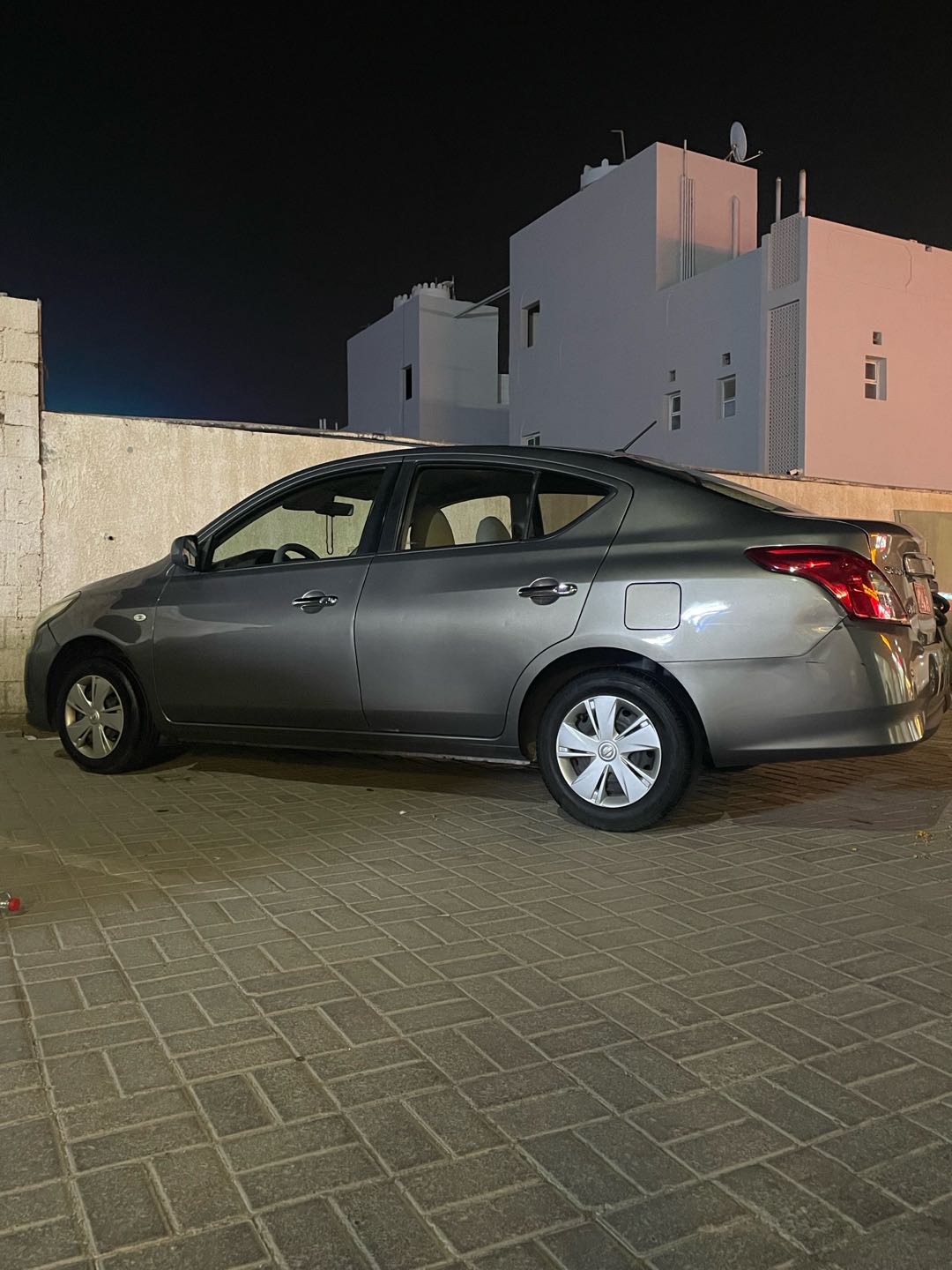 NISSAN SUNNY 2019