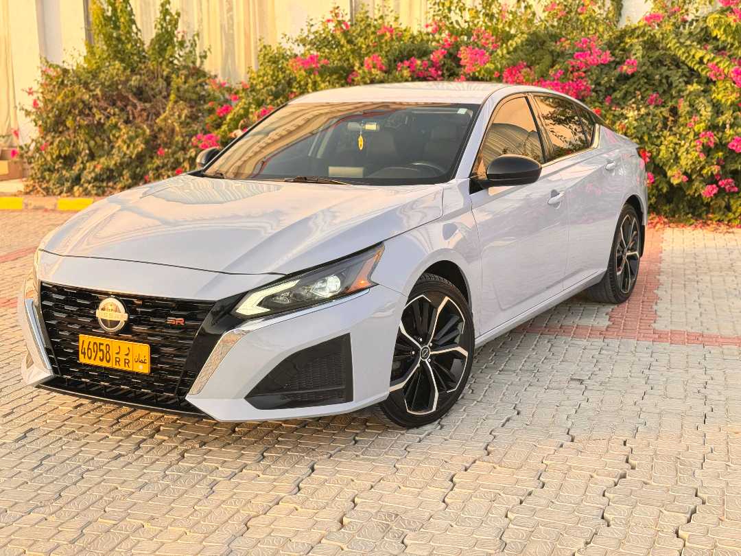 NISSAN ALTIMA SR 2023