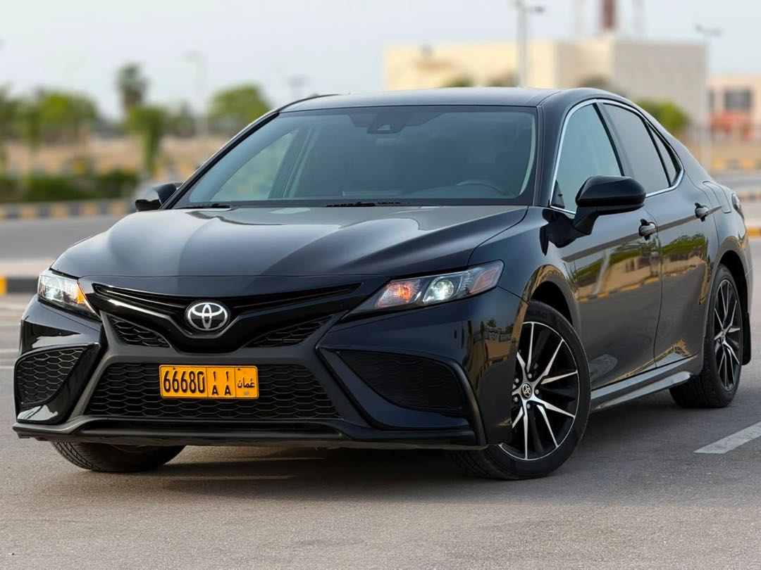 TOYOTA CAMRY SE 2021