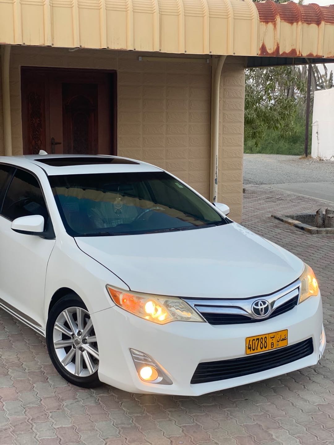 TOYOTA CAMRY XLE 2012