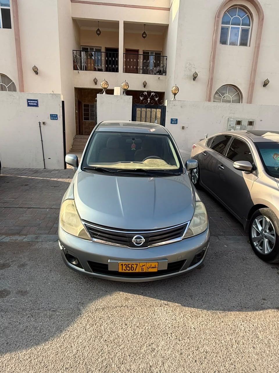 NISSAN TIIDA SE 2011