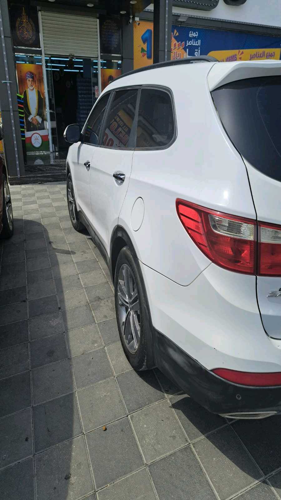 Car Image 2014 HYUNDAI SANTA FE 