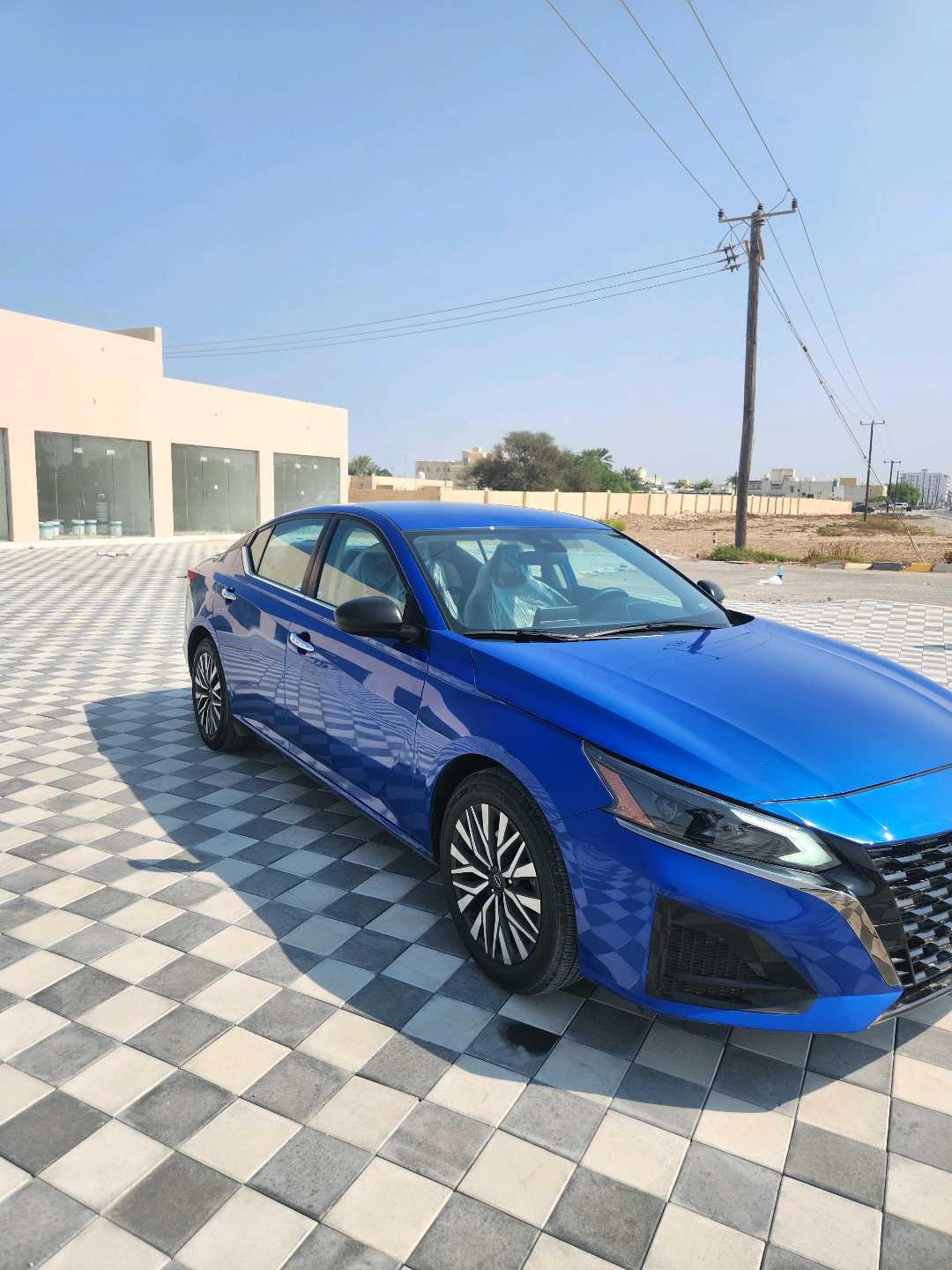 نيسان التيما SV 2025