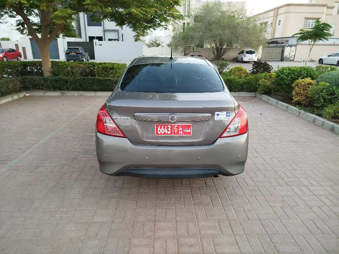 NISSAN SUNNY 2020