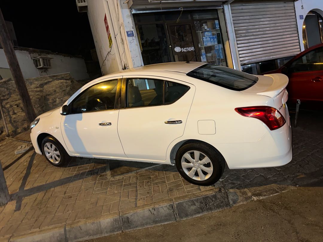 NISSAN SUNNY SL 2019