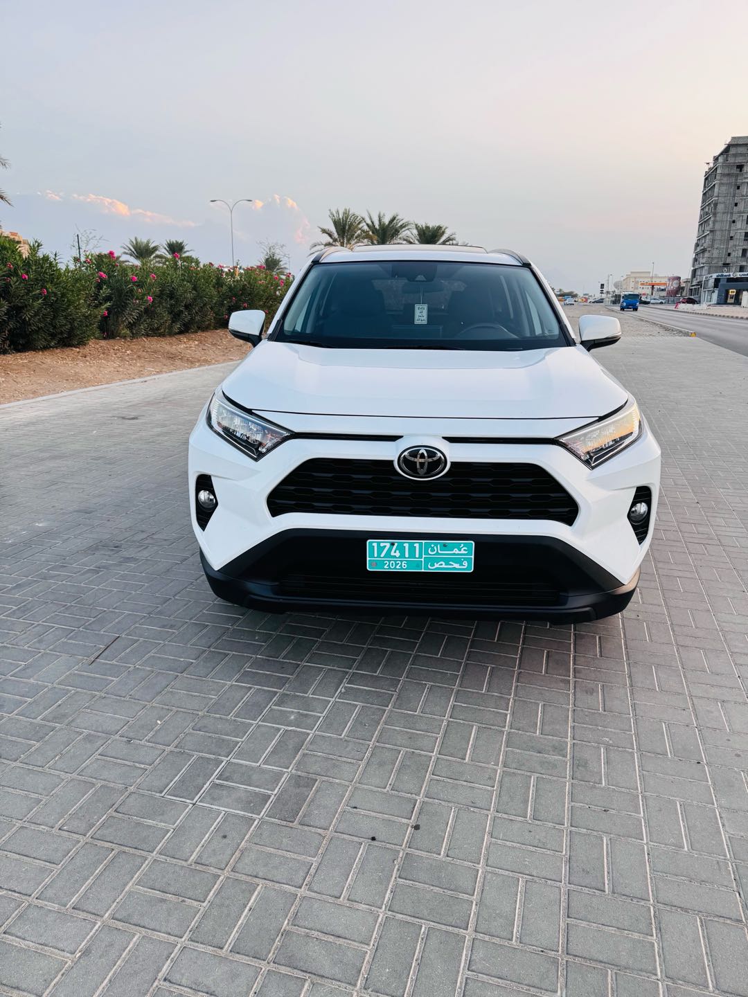 تويوتا رافور XLE 2021